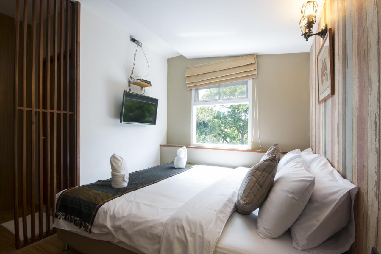 Tawan Bed Club Pansiyon Chiang Mai Dış mekan fotoğraf