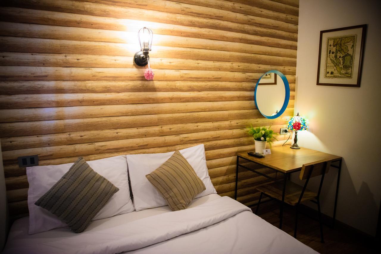 Tawan Bed Club Pansiyon Chiang Mai Dış mekan fotoğraf