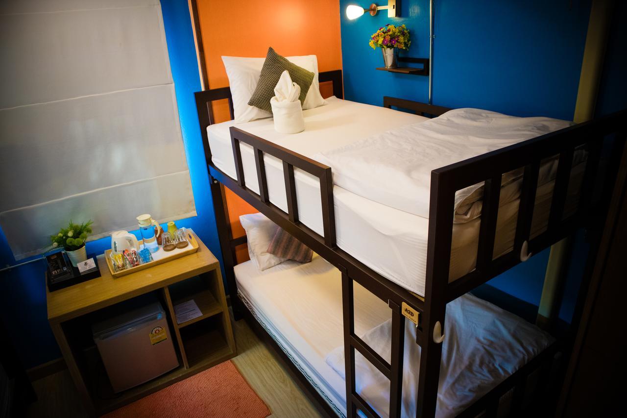 Tawan Bed Club Pansiyon Chiang Mai Dış mekan fotoğraf