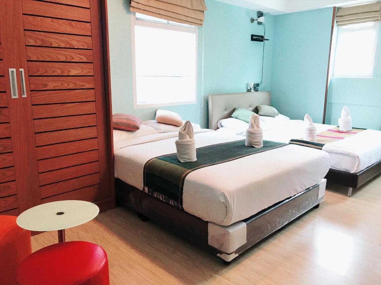 Tawan Bed Club Pansiyon Chiang Mai Dış mekan fotoğraf