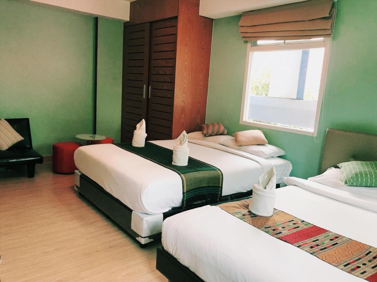 Tawan Bed Club Pansiyon Chiang Mai Dış mekan fotoğraf